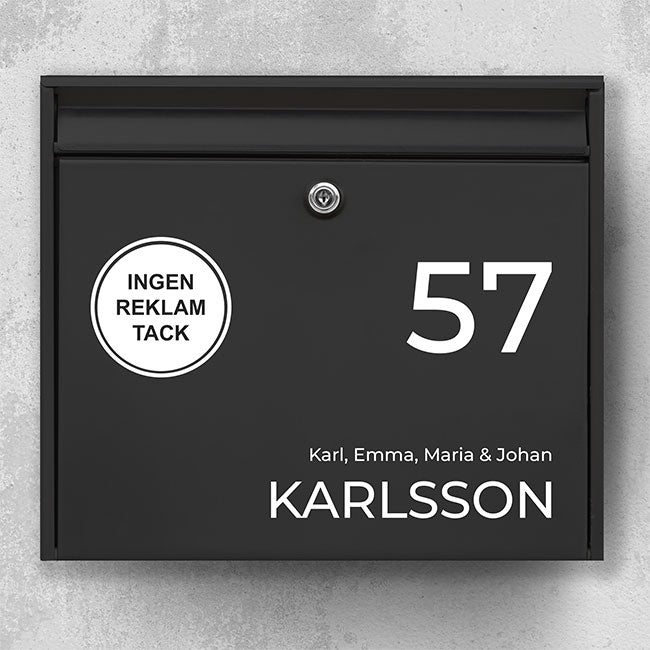 Postkassesticker – stort husnummer, rundt reklamefri-badge & efternavn (med fornavnslinje)