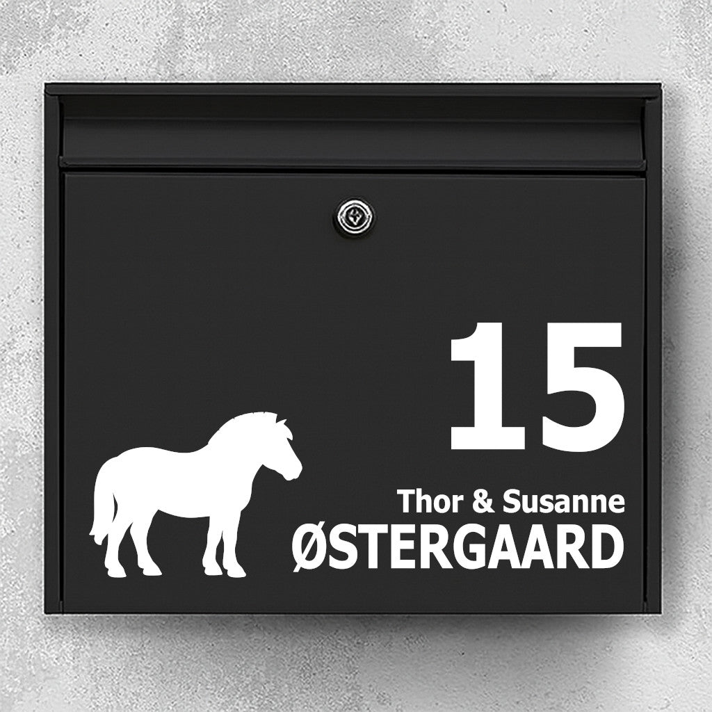 Postkassesticker med Fjordhest
