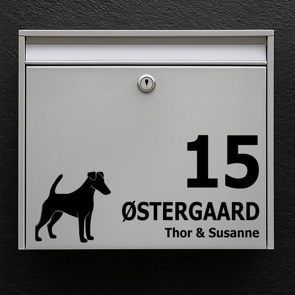 Postkassesticker med Glathåret Foxterrier