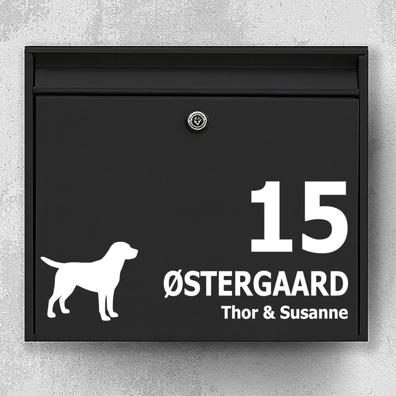 Postkasse-sticker med labrador silhuet – personlig navne- og husnummersticker – vejrbestandig vinyl