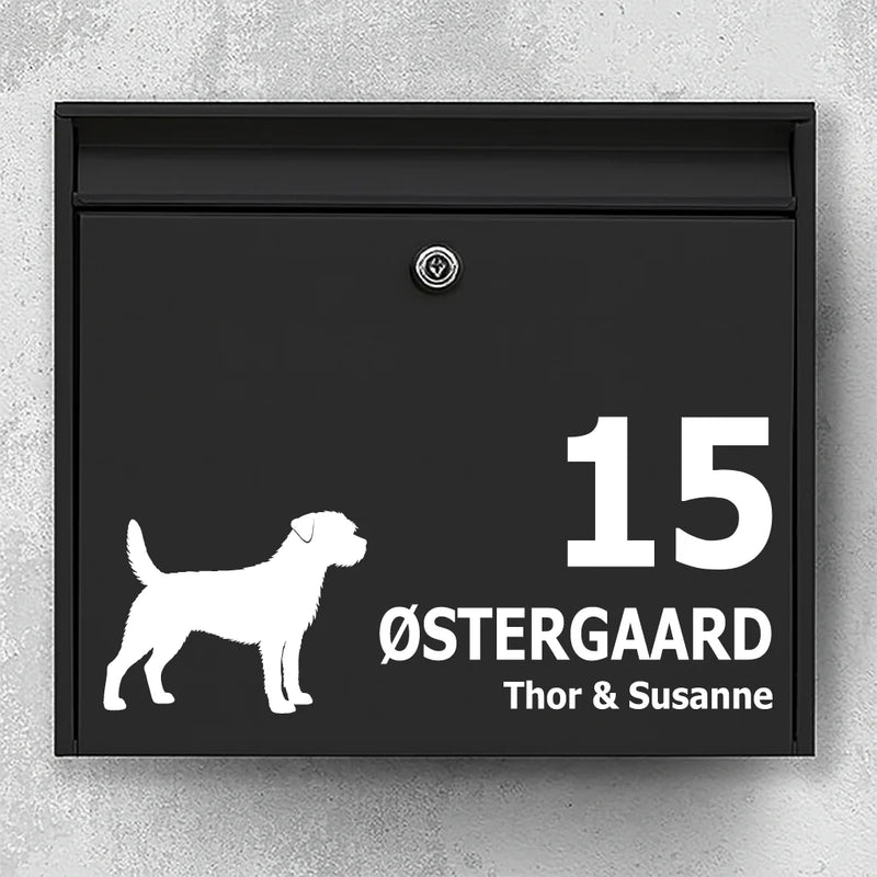Postkasseklistremerke med border terrier