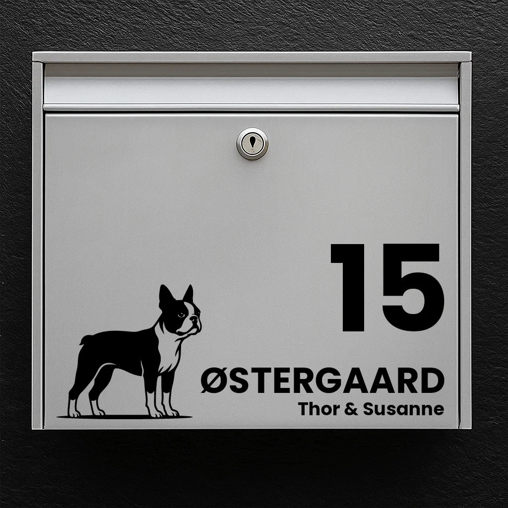 Postkassesticker med Boston Terrier