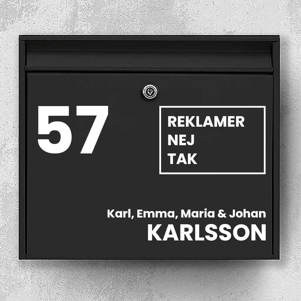 Postkassesticker – stort husnummer, reklamefri kvadrat-badge & efternavn (med fornavnslinje)