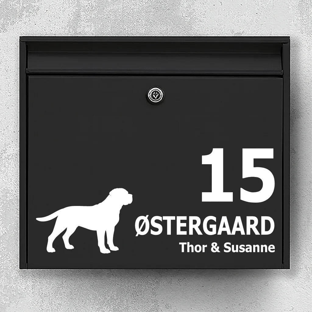 Postkassesticker med Cane Corso