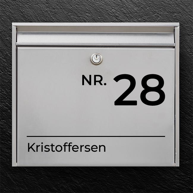 Postkassesticker – “NR.” stort husnummer & efternavn med linje