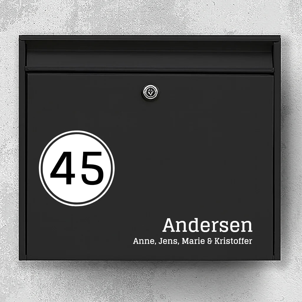 Postkassesticker – venstre husnummer-badge med efternavn & fornavne