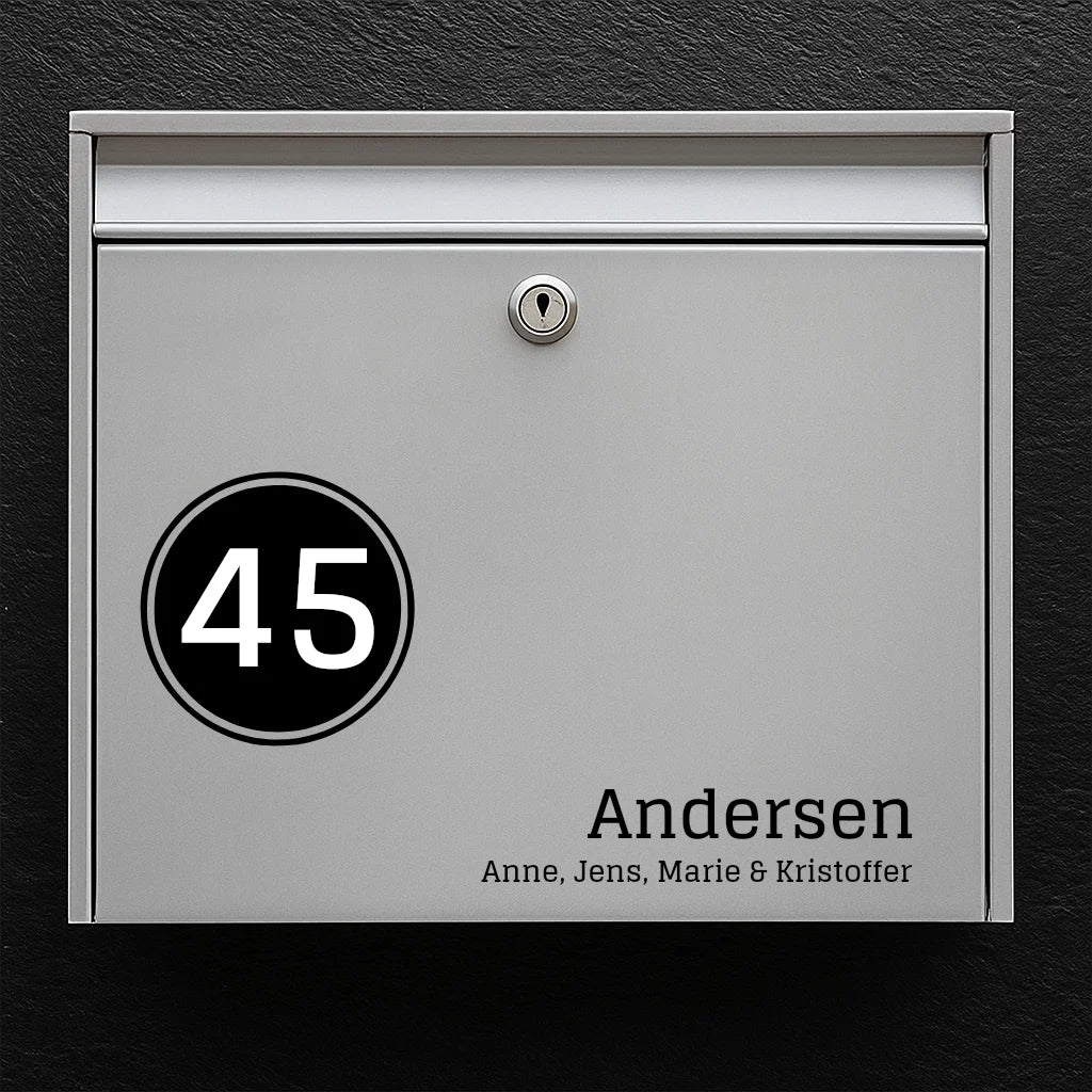 Postkassesticker – venstre husnummer-badge med efternavn & fornavne