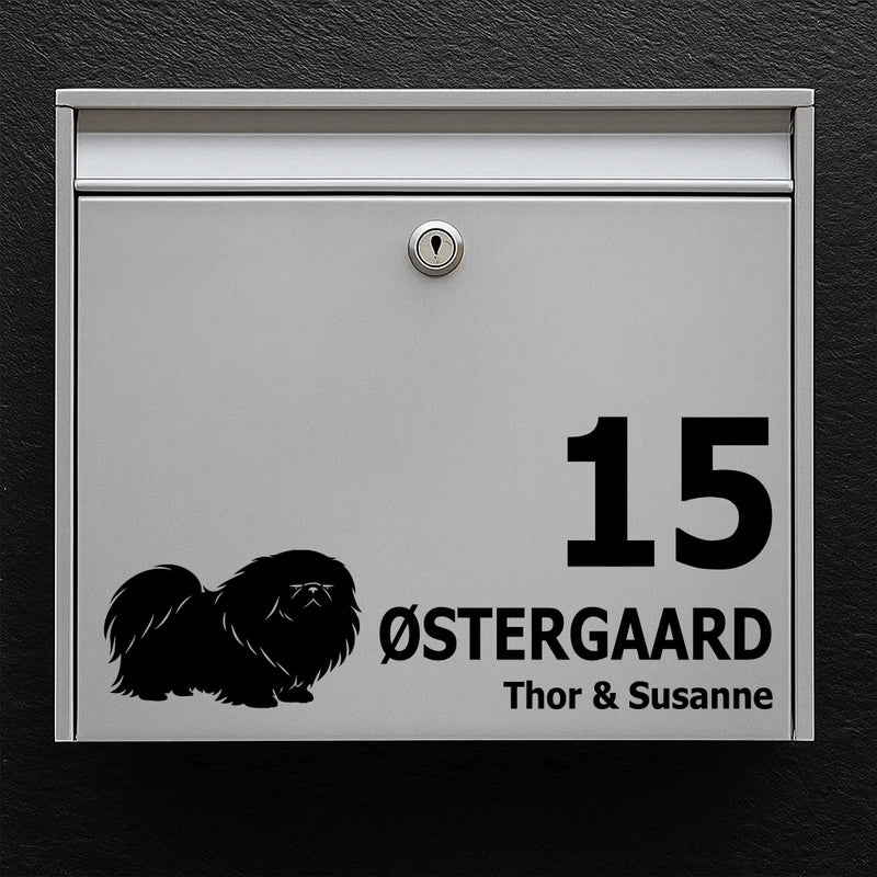 Postkasseklistremerke med Pekingeser